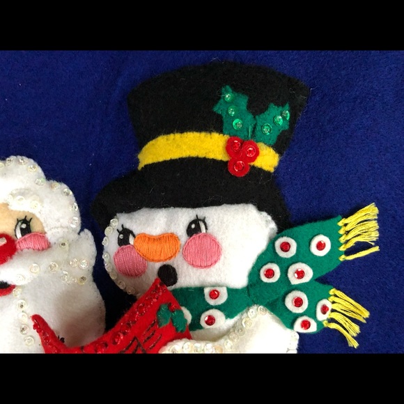 Bucilla Santa & Frosty CHRISTMAS PALS Blue Felt Tree Skirt Kit 83668 COMPLETED - Picture 12 of 13